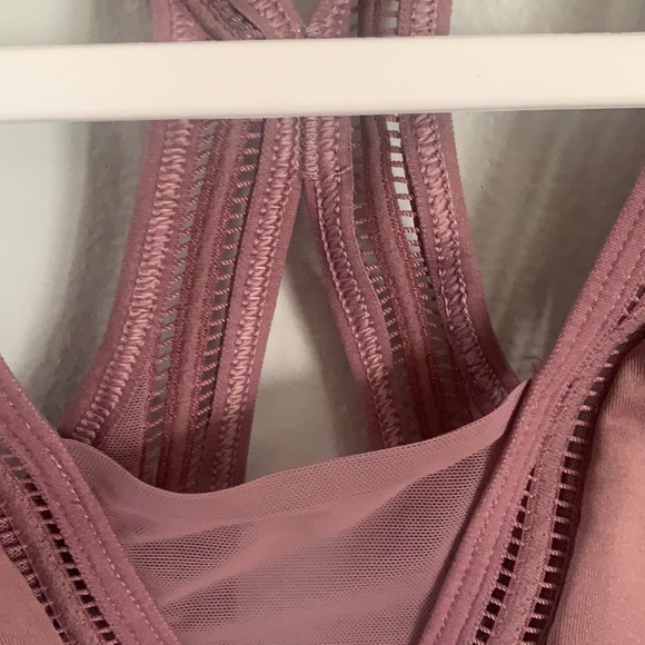 Victoria Secret Sport Small Mauve Sports Bra - Picture 4 of 4